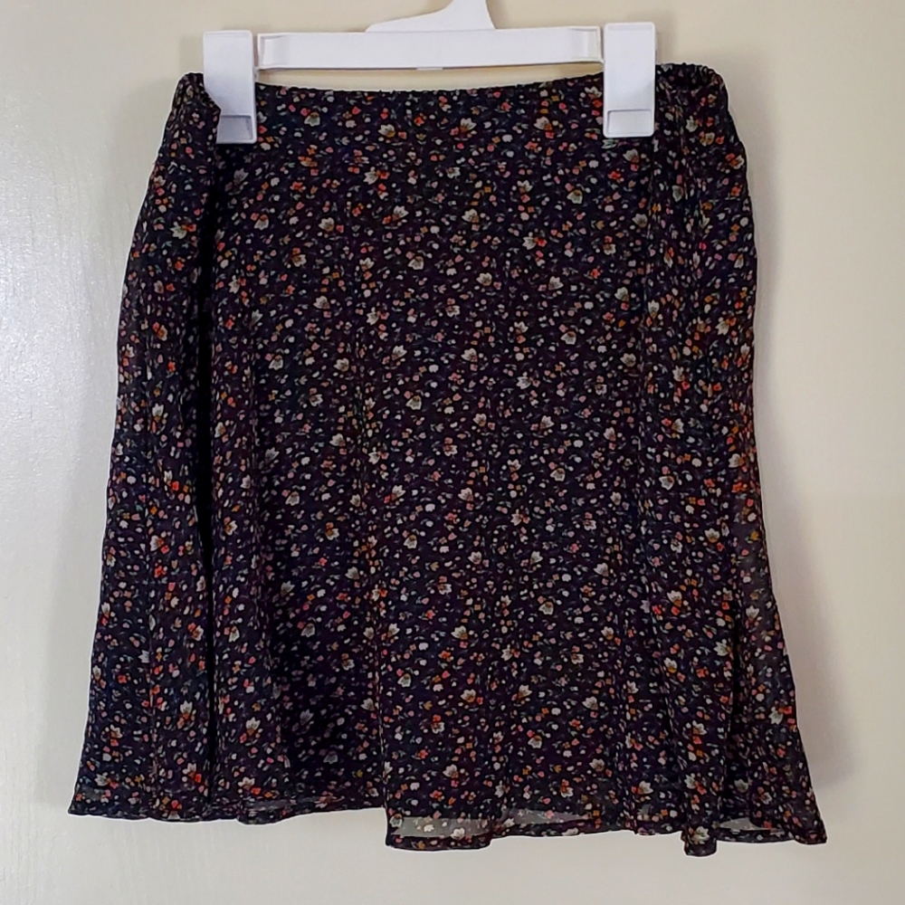 Forever 21 Miniskirt Large in Black